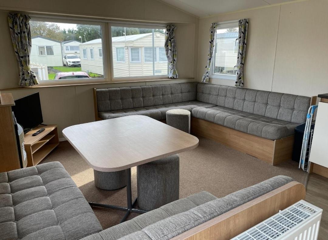 Sycamores Caravan Helston Εξωτερικό φωτογραφία